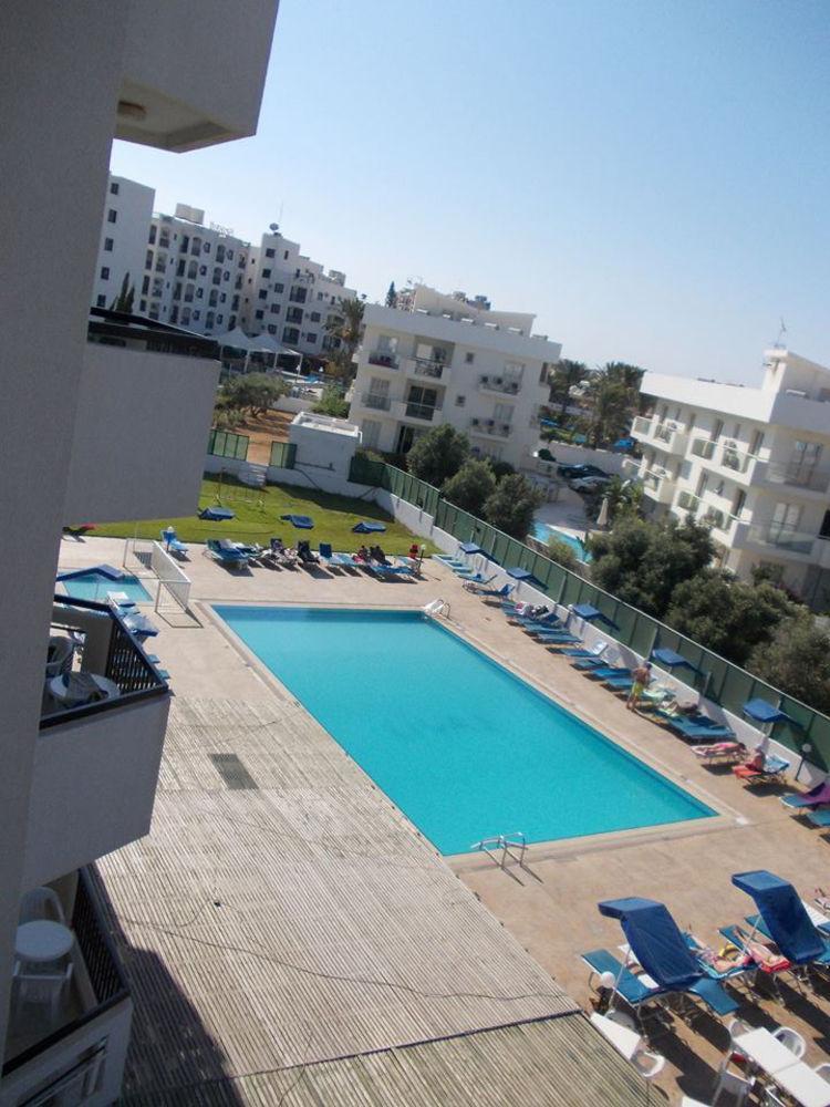 Pernera Livas Hotel Apartments المظهر الخارجي الصورة