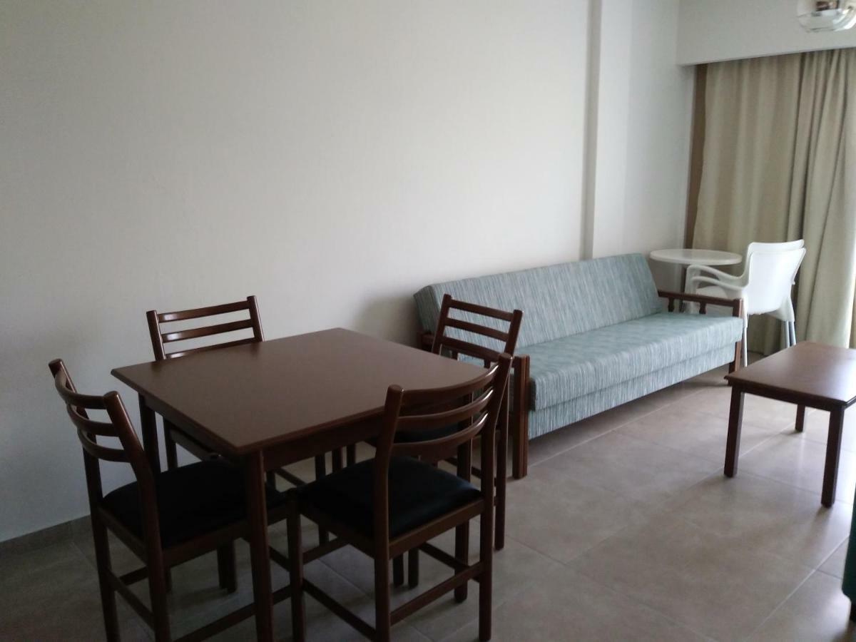 Pernera Livas Hotel Apartments المظهر الخارجي الصورة